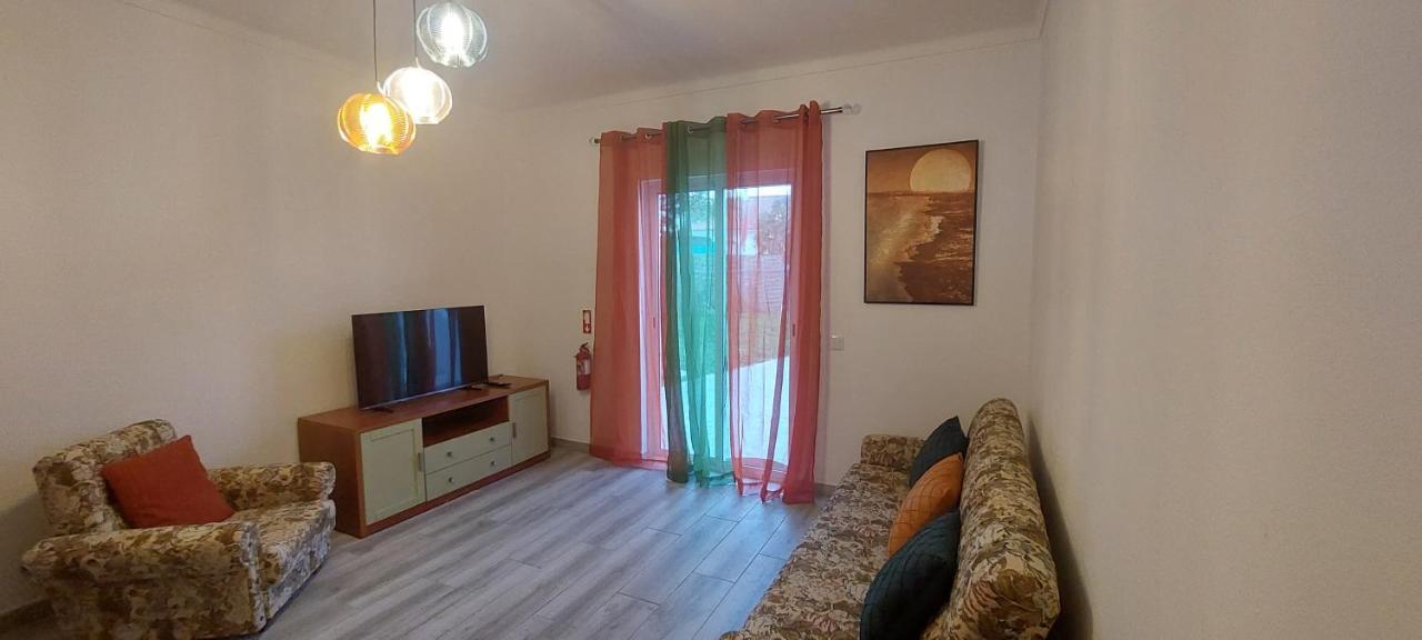 Catita Home فيلا نوفا دي كاسيلا المظهر الخارجي الصورة